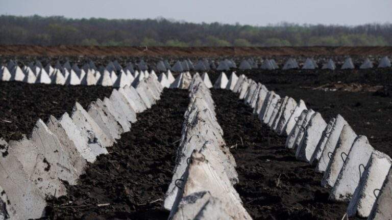 У Харківській ОВА обіцяють публічний звіт щодо будівництва фортифікацій в області