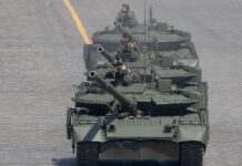 У мережі пишуть, що росіяни знову хочуть перекидати військову техніку до Білорусі