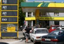 Чому зростає ціна бензину і коли вона почне знижуватись