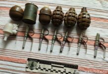 Збував зброю та боєприпаси до неї: поліцейські Кривого Рогу затримали зловмисника під час спроби продати товар