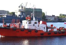 Не два? РосЗМІ повідомили про затоплення ще одного катера вночі у Керчі