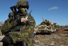 Захід має бути відкритим до ідеї Макрона щодо відправки військ в Україну, – МЗС Естонії