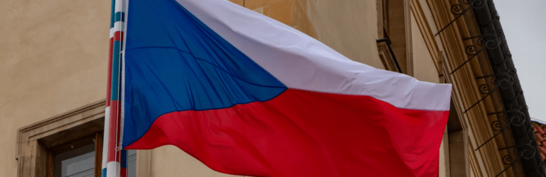 Біженці почали приносити Чехії дохід: на яку суму поповнився бюджет завдяки українцям