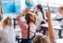 В Україні можуть змінити дату початку навчального року й тривалість канікул для учнів і студентів