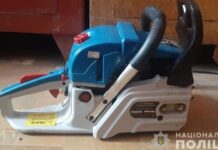 Обікрав сусідів: у П’ятихатках поліцейські повідомили про підозру 33-річному чоловіку