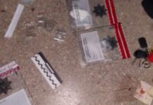 40 пакетів із метамфетаміном: поліцейські Кривого Рогу затримали двох наркозбувачів