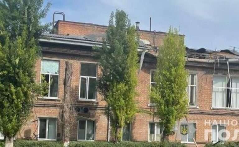 Під російськими обстрілам перебувало п’ять громад Нікопольського району: правоохоронці задокументували наслідки атаки