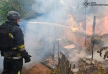У Нікополі під час пожежі чоловік отримав опіки