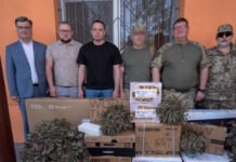 Камʼянське передало нашим захисникам чергову партію оснащення