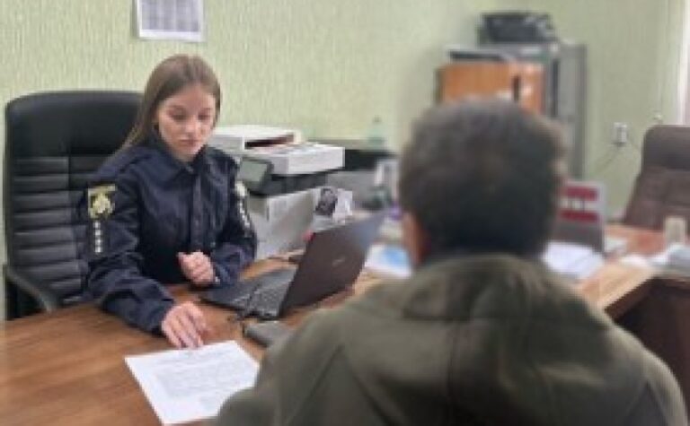 Побив рідного брата до смерті: у Нікополі поліцейські повідомили про підозру 37-річному нападнику