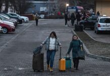 Мешканці Донецької області можуть безкоштовно евакуюватися на захід: куди звертатися