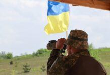 Військові показали момент знищення танку з окупантами під Авдіївкою (відео)