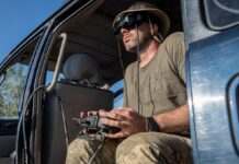 Українські розвідники показали серію знищення окупантів та їх техніки у Харківській області