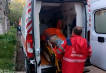 У Марганці вогнеборці врятували чоловіка з палаючої квартири