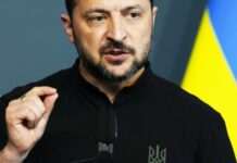 Зеленський привітав українців із Днем Конституції