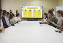 Проєкт «Школа адвокації» завершився у Центрі молодіжних ініціатив