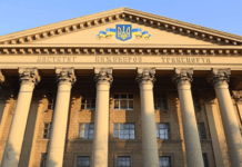 У Дніпрі 17-річний студент-переселенець покінчив з життям у гуртожитку: подробиці