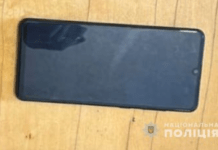 У Верхньодніпровську поліцейські затримали 18-річного юнака за пограбування місцевого жителя