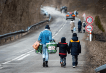 Майже 130 тис. переселенців повернулись на окуповані території чи в зону бойових дій: подробиці