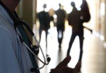 Чому виникає гастрит та як полегшити його прояви: пояснення МОЗ