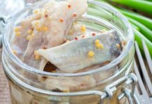 Смачний маринад у домашніх умовах: як замаринувати оселедець