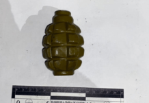 Під час конфлікту кинув гранату на подвір’я сусіду: поліція Синельниківського району затримала 54-річного правопорушника