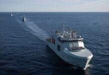 Кораблі РФ на Кубі. Крім підводного човна США до Гавани також прибуло судно ВМС Канади