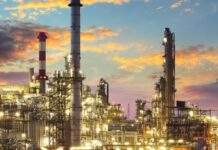 Удар по НПЗ у Ростовській області: ЗМІ показали супутникові знімки наслідків