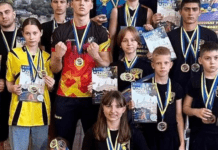 Кам’янські кікбоксери перемогли на чемпіонаті України