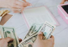 Аналітики назвали 5 послуг, які в найближчі п’ять років не зможе собі дозволити середній клас