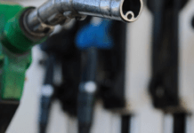 Викрав працівника АЗС і побив його: у Кам’янському районі поліцейські затримали 31-річного зловмисника