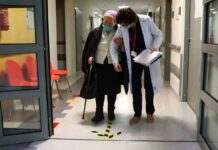 У Кабміні розповіли, до яких лікарів українці можуть звернутись без направлення