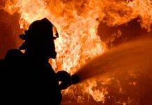 У Запоріжжі загасили пожежу у багатоповерхівці