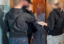 Привласнили понад 60 млн грн за фіктивними банківськими депозитами: на Дніпропетровщині поліцейські викрили організовану групу