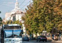 У Дніпрі тимчасово скасують кілька тролейбусних зупинок