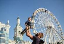 Спека відступить. Синоптики дали детальний прогноз на робочий тиждень в Україні