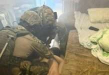 Батько підозрюваного у вбивстві Фаріон переконаний, що у сина не було мотивів стріляти у мовознавицю