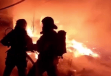 У російському Ростові-на-Дону загорівся склад із пластиком