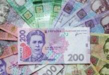 Уряд пропонує підвищити військовий збір і розширити коло платників