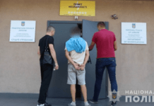 Підпалили авто військового та волонтера: на Дніпропетровщині затримали двох підлітків