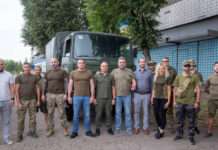 Кам’янське передало нашим захисникам на лінію фронту велику партію допомоги