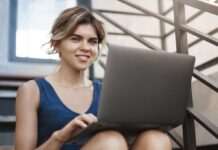 Українські жінки зможуть безкоштовно опанувати IT: як долучитися до навчання