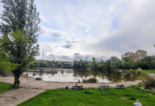 У кар’єрі на Червоному Камені потонула 12-річна дівчинка: деталі