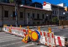 У Дніпрі перекрили рух вулицею Князя Володимира Великого: деталі