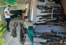 Схрон зброї та боєприпасів на продаж: поліцейські Дніпра перекрили масштабний канал збуту