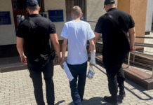 Погрожував сусідові гранатою: запорізькі поліцейські затримали зловмисника