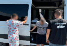 Криворіжець намагався втекти від мобілізації у багажнику мікроавтобуса: деталі