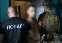 Влаштував наркопритон та збував заборонені речовини: запорізькі поліцейські затримали правопорушника