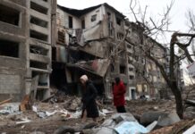 Щонайменше одна людина загинула і дві поранені внаслідок обстрілу Селидового – ОВА