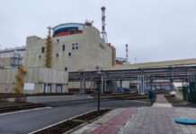 Торкнулося і Криму. У РФ через масштабний збій на Ростовській АЕС почали вимикати світло